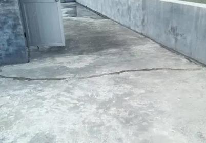 江南楼顶漏水维修公司分享下如何解决卫生间隐蔽部位漏水的问题?